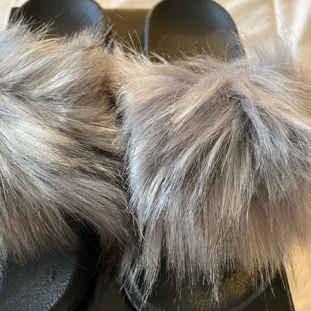 Fur Black and Grey slides size 8 women men kids - Picture 3 of 3